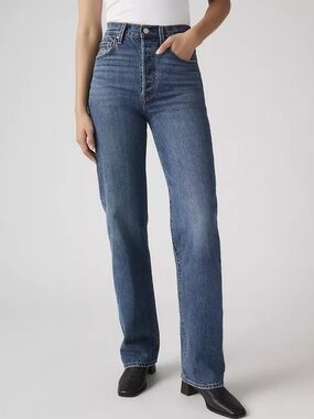 NWT Levis Ribcage Straight Button Fly Medium Wash Blue Denim Women's Jeans Sz 25